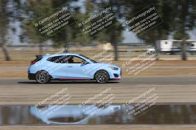 media/Sep-20-2025-Extreme Speed (Sat) [[1fcc23683c]]/Blue (Low Intermediate)/Session 1 (Sunset)/